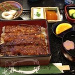 うなぎ 初音 - うな重