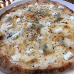 クールマイヨール - クアトロフロマッジォ