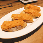 スペイン食堂 Estoy lleno - 塩タラとパプリカのカナッペ