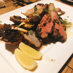 スペイン食堂 Estoy lleno - 仔羊のリブロースのロースト
