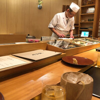 伊勢鮨 - 