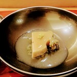 寿し道 桜田 - 蒸し鮑、鮑の肝ご飯