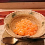 寿し道 桜田 - 羅臼のイクラの蒸し寿司は、ねっとりしてまさにたまごかけご飯