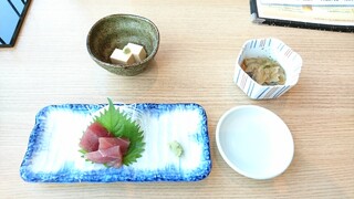 御徒町で昼飲み 魚 肉料理がおすすめの居酒屋7選 食べログまとめ 御徒町で昼飲み 魚 肉料理がおすすめの居酒屋7選 食べログまとめ