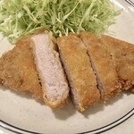 紀ノ国屋 - 【再登場】別の塊肉で作ったロースとんかつ