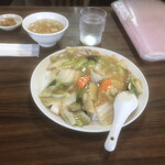 豊華飯店 - 中華丼大盛り780円