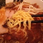 中野汁場 進化 - 麺のアップ