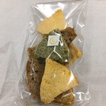 Wataboushi - シフォンケーキのラスク 袋入り 300円（税込）