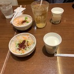 ミルク&パフェ よつ葉ホワイトコージ 札幌パセオ店 - 