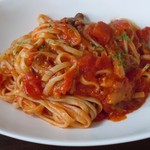 ル スリジェ - 青魚のトマトソース　リングイネ