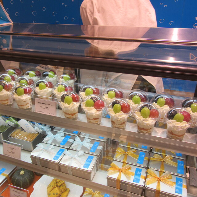 クレーム フレーズ ジェノワーズ Cream Fraise Genoise 東銀座 ケーキ 食べログ