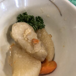 エリカ - 里芋と大根の煮付けがうまい！