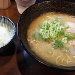 長浜わっしょい - ラーメン  小ご飯