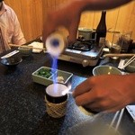 ふぐ屋とら乃介 - ひれ酒