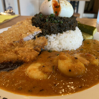 トライアングルカレー_0