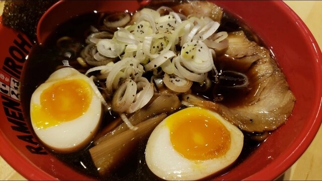 麺家いろは 松山大街道店 大街道 ラーメン 食べログ
