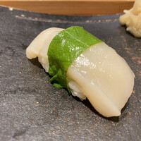 すし屋のさい藤 札幌本店 - ホタテ