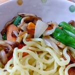 らーめん食堂 ゆうき屋 - 【2020.10.14(水)】麻婆つけ麺(並盛・150g)1,000円の麺
