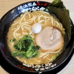 Yokohama Iekei Ramen Yuurakuya - ラーメン