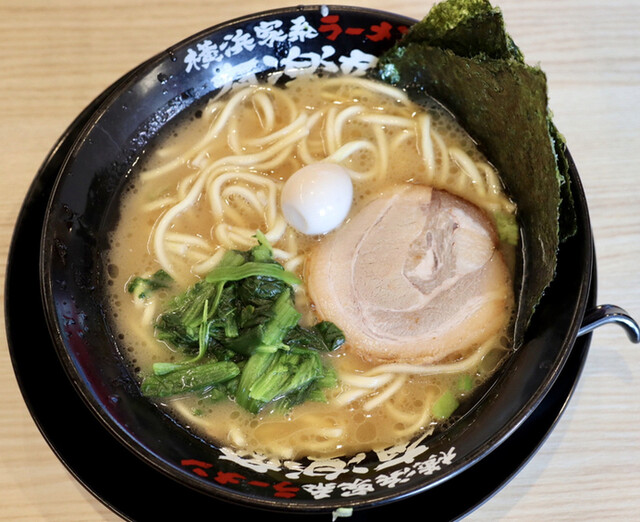 横浜家系ラーメン 有楽家 総本店 青山 ラーメン 食べログ