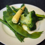 ビストロ ベッセ・ヴォワール - 特別ランチ（ノルウェーサーモンのポワレ）