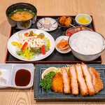 豚しゃぶ たなか - 松阪豚とんかつ定食