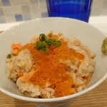 IKR51 - もち麦と秋鮭のはらこ飯(季節限定炊き込みご飯)