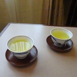 Mampei Hoteru - アルプス館：部屋（緑茶）