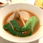 桂林 - フカヒレ姿煮スープ