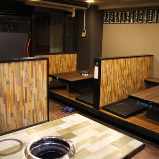 お座敷席でゆったり焼肉をお楽しみ頂けます。
