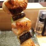 焼き鳥 ばかちん - モモよ