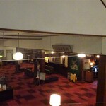 万平ホテル メインダイニングルーム - 外観（ロビー、入口は右手）