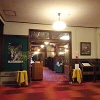 万平ホテル メインダイニングルーム - 外観（入口）