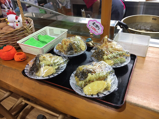 仲南産直市 食堂 黒川 うどん 食べログ