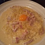 トラナス - 地鶏卵と鎌倉ベーコンの濃厚カルボナーラ