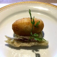 洋食 つばき - ズワイ蟹のクリームコロッケ