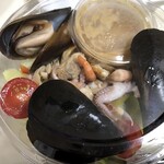 ステーキ＆グリルレストラン マーベリックス - マーベリックスシーフードダラダ　900円