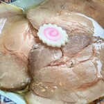 ishiusugemmugijikaseira-memmarugama - かます煮干しとアゴ出汁の塩らーめん730円 大盛100円チャーシュー250円