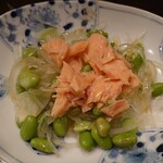 菜香餃子房 - サーモンサラダ400円
