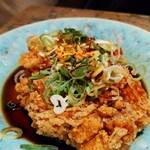 なっぱごちそう - 鶏のざくざくあげ 葱たっぷりソース