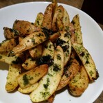 なっぱごちそう - 酒盗と海苔のフライドポテト