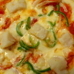 緑工房 - 半分はホタテピッツアです。