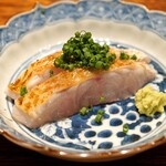 肉割烹 上 - 千葉県竹岡産のノドグロの塩焼き