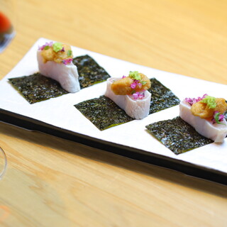 みやざき地頭鶏炭火焼 Kutsurogi 三四郎_2