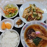 壽門飯店 - 回鍋肉定食+ミニラーメン ９００円