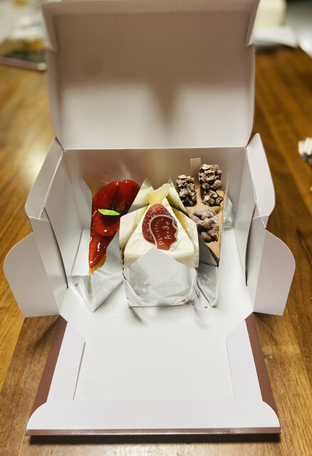 パティスリーアンジュ Patisserie Ange 福工大前 ケーキ 食べログ