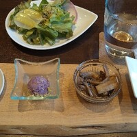アルコバ - ミニサラダ
                      季節の前菜4種盛り