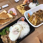 THE HUMMING SPOON - ピザホットサンド、キッズプレート、ガパオライス、チキンのオムライス ドミグラスソース