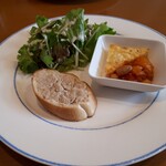 Bakka naare - ランチセット(1150円)　前菜&サラダ