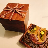 Installation Table ENSO L'asymetrie du calme - 